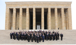Milli Savunma Bakanı Güler, TSK komuta kademesiyle Anıtkabir'i ziyaret etti