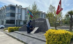 Hocalı Katliamı şehitlerinin anıldığı hitabeye zarar verildi