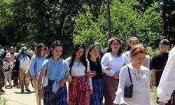 Çanakkale’de 'Aşıklar Sokağı' gençlerle doldu