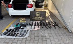 Kiralık araçta silahla yakalanan polisin de aralarında olduğu 3 şüpheli tutuklandı