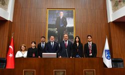 ABB  Belediye Meclisi gençlere emanet edildi
