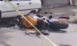 Otomobile çarpan motosikletin sürücüsü öldü