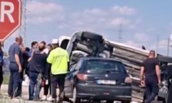 Otomobiller kavşakta çarpıştı; 5 yaralı