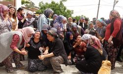 Sıla'nın tabutuna duvak seren annesi: Anneler Günü'nde bizi bıraktın, gittin