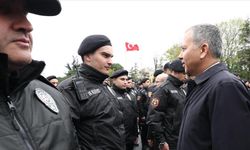 Yerlikaya: İstanbul'da 407, Tokat'ta 1 ve Van'da da 1 olmak üzere 409 şahıs gözaltına alındı