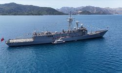 Muğla'da Deniz Kuvvetleri gemileri ile Sahil Güvenlik botları ziyarete açıldı