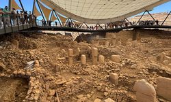 Göbeklitepe'de ziyaretçi yoğunluğu yaşanıyor