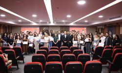 Genç baristalar sertifikalarını aldı