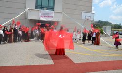 Kahramankazanlı öğrencilerden yıl sonu defilesi ve sergisi