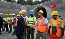 Bakan Uraloğlu’ndan Bulgaristan’da şantiye ziyareti