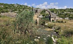 Çöplüğe dönen 1800 yıllık kutsal çeşme ve kaplıca kurtarılıyor