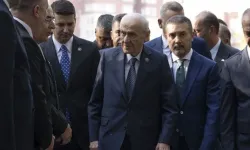 MHP Genel Başkanı Bahçeli, Alparslan Türkeş'in kabrini ziyaret etti