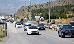"Kilit kavşak" Kırıkkale'de bayram öncesi trafik yoğunluğu başladı