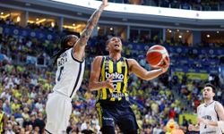 BSL'de final heyecanı sürüyor