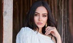Elif Buse Doğan kendi şarkılarını yeniden yorumladı