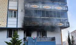 Kırıkkale’de 3 katlı apartmanda çıkan yangında 8 kişi dumandan etkilendi
