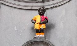 Manneken Pis heykeli, Galatasaray formasını giydi