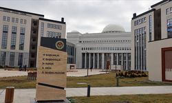 Yargıtay casus yazılımla eşinin yazışmalarını kaydeden kişinin cezalandırılmasına hükmetti