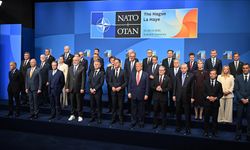 Cumhurbaşkanı Erdoğan, NATO Liderler Zirvesi'nde aile fotoğrafı çekimine katıldı