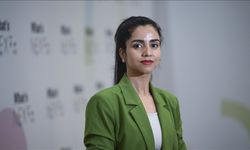 Rap sanatçısı Sonita Alizadeh, Afganistan'da yaşadıklarını müziğiyle anlatıyor