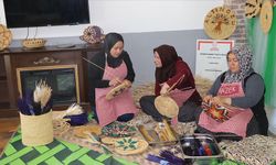 Buğday saplarıyla yapılan tescilli sanat, kurslarla gelecek kuşaklara aktarılıyor