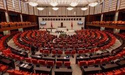 TBMM Genel Kurulunda, Meclis Başkanlığı tezkeresi oybirliğiyle kabul edildi