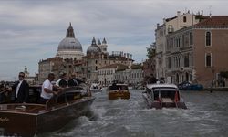 Venedik'te protestolara yol açan "yılın düğünü"nde Jeff Bezos ve Lauren Sanchez evlendi