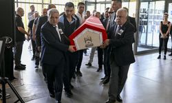 Eski TCMB Başkanı Süreyya Serdengeçti için TOBB ETÜ'de tören düzenlendi