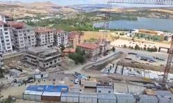 Ankara'da şantiyede vincin kopan kancası işçinin üzerine düştü
