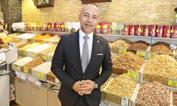 Sevimli: Kaliteli ve ekonomik aşurelik kuruyemişçiden alınır