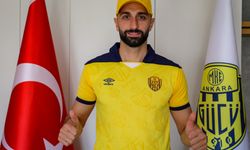MKE Ankaragücü oyuncusu Efkan Bekiroğlu'ndan taraftarlara veda mesajı