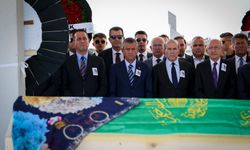 Özel ve Kılıçdaroğlu, cenaze törenine katıldı