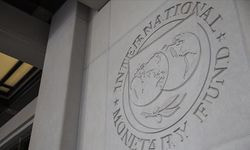 IMF küresel ekonomik büyüme tahminlerini yükseltti