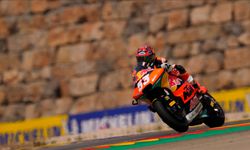 Milli motosikletçi Deniz Öncü, Dünya Moto2 Şampiyonası'nın Almanya yarışını kazandı