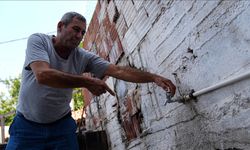 İzmir'de günlerdir suları kesik olan mahalle sakinleri kalıcı çözüm bekliyor