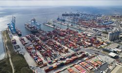 Türkiye'nin komşularına ihracatı yılın ilk yarısında 13,3 milyar dolara ulaştı