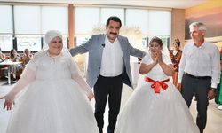 Denizli'de down sendromlu Gülizar ve Selma'nın gelin olma hayalleri temsili düğünle gerçekleşti