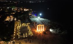 Işıklandırılan Side Antik Kenti gece daha fazla turist çekiyor