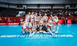 Filenin Genç Sultanları yarı final için smaç vuracak