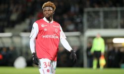 Beşiktaş, El Bilal Toure'yi kadrosuna katmaya hazırlanıyor