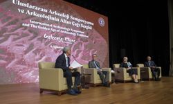 Yerli ve yabancı arkeologlar "Uluslararası Arkeoloji Sempozyumu"nda bir araya geldi