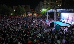 Konya'da açık hava sinema etkinliği düzenlendi