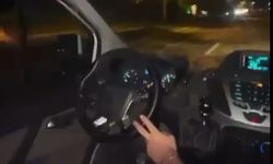 Aracını yan koltuktan kullanıp o anları paylaştı, ehliyetine el konuldu