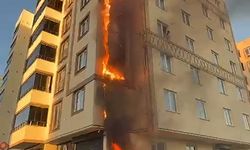 Çorba içmeye giderken yangını fark edip binadakilerin tahliyesini sağladılar