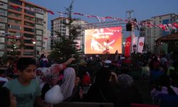 Keçiören’de açık hava sinemalarına yoğun ilgi