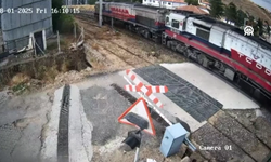 Yozgat'ta yük treninin çarptığı kadın hayatını kaybetti