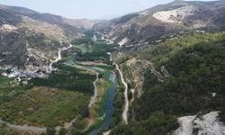 Hatay'ın saklı cenneti Aknehir dronla görüntülendi