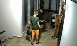 Hırsızlar çaldıkları ayakkabıların yeni olduğunu görünce oynadı