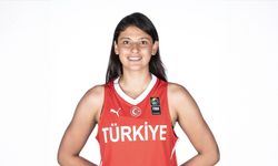 Melike Yalçınkaya Nesibe Aydın'da