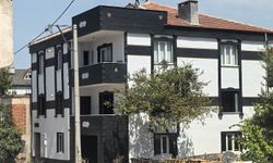 Terastan düşen 17 yaşındaki Kader ağır yaralandı